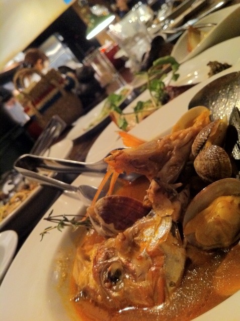 魚介料理遠景 魚介料理遠景